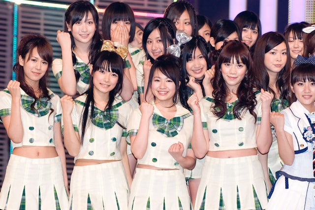 NHK初登場となったアイドリング!!!は18人で、6月9日発売のニューシングル「目には青葉 山ホトトギス 初恋」を歌い会場を盛り上げた。