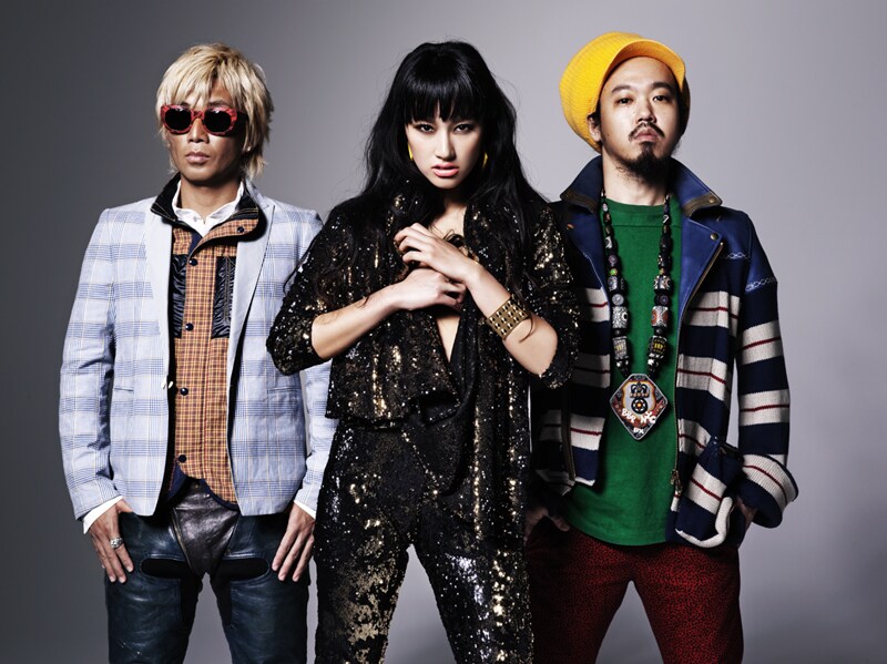 写真はスポンテニア。なお着うた配信と同日の9月29日は、globeの15周年記念ベストアルバム「15YEARS-BEST HIT SELECTION」の発売日でもある。