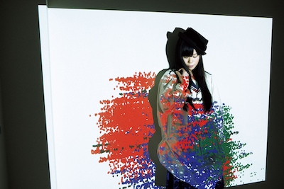 やくしまるえつこ