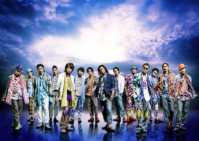 生粋の名古屋人、加藤竜彦役を演じるNAOTO（写真左から2番目）