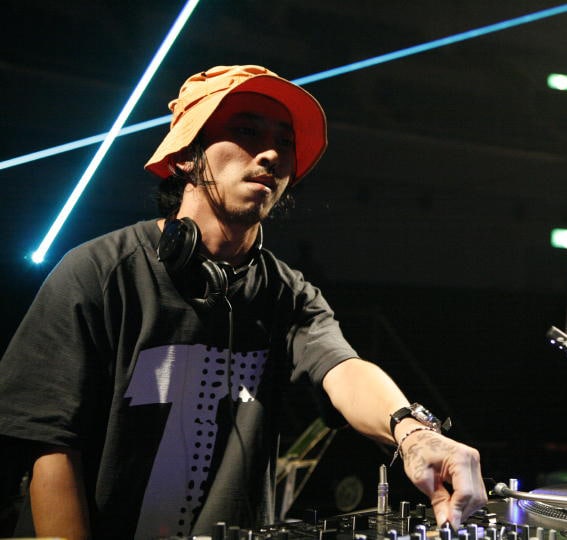 2008年の「WIRE08」出演時のKAGAMI。（写真：北岡一浩）