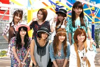 主演舞台「FASHIONABLE（ファッショナブル）」の制作発表に出席したモーニング娘。の8人。