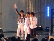 写真はアンコールでの撮影タイムの模様。