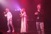 Tiaraとスポンテニア