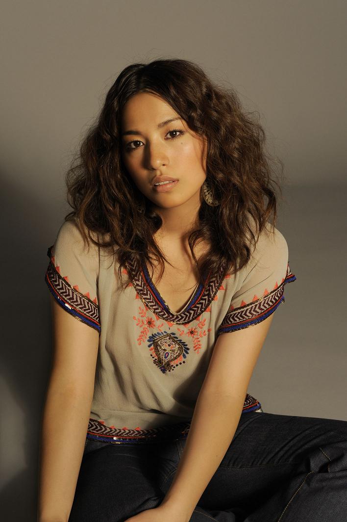 福原美穂は7月に全国ツアー「福原美穂 Sing A Song Tour 2010」を開催する。