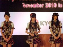 SKE48を代表して会見に臨んだ木下有希子、大矢真那、松井玲奈（写真左から）。Copyright2008 AKS All rights reserved. (C)SKE48 / 写真提供：株式会社AKS・株式会社ピタゴラス・プロモーションSKE48運営事務局