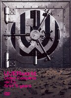 「UVERworld Video Complete -act.1- first 5 years」初回限定盤ジャケット。