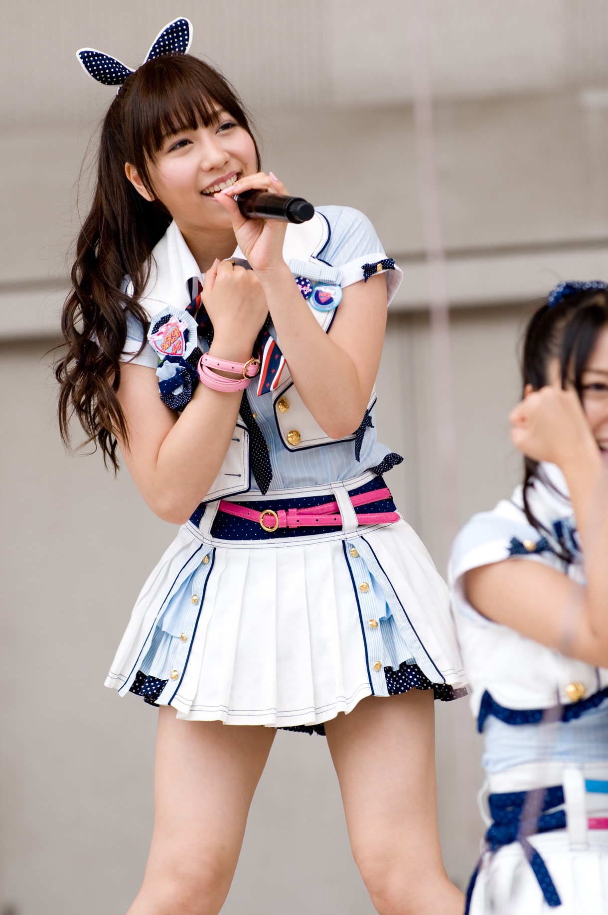 河西智美 - AKB48シングル発売イベントで巨大ムチャぶり「ポニシュ