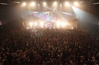 NICO Touches the Walls