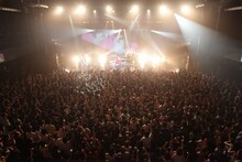 NICO Touches the Walls