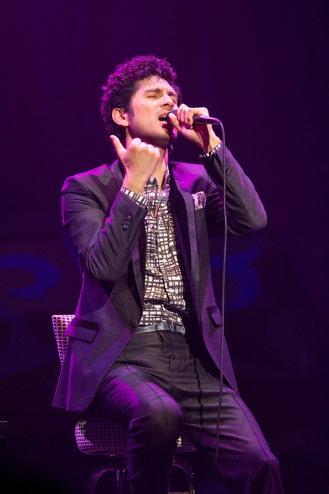 「Ken's Bar」は2002年に台湾で初の海外公演を開催。今年の国内ツアーは7月から8月に全国15公演を行う（写真は5月13日の日本武道館公演の模様）。