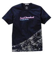 THE YELLOW MONKEY×UTコラボTシャツ。1998年のアルバム「PUNCH DRUNKARD」がモチーフ。