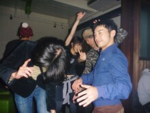 オストアンデルは沖縄出身の男女ツインボーカルバンド。