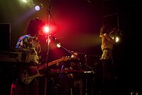 東京・代官山UNITで行われたレコ発ライブの模様。