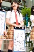 多田愛佳の願いごとは「今は歌。将来は女優」。