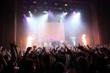 X JAPANのライブの様子