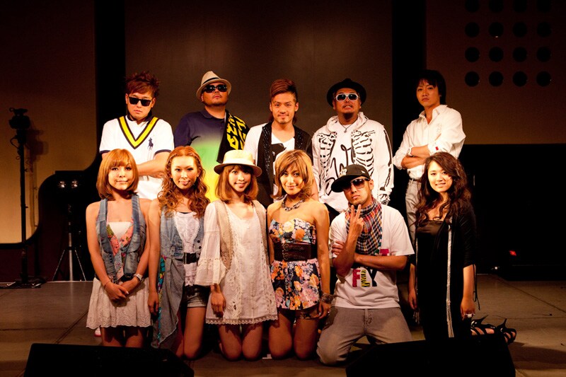 「Venus-B Night 2010」出演者集合写真。