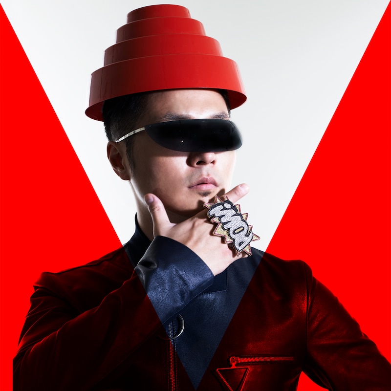 m-floとしては12月22日に東京・新木場ageHaにて主催DJパーティを開催するVERBAL。