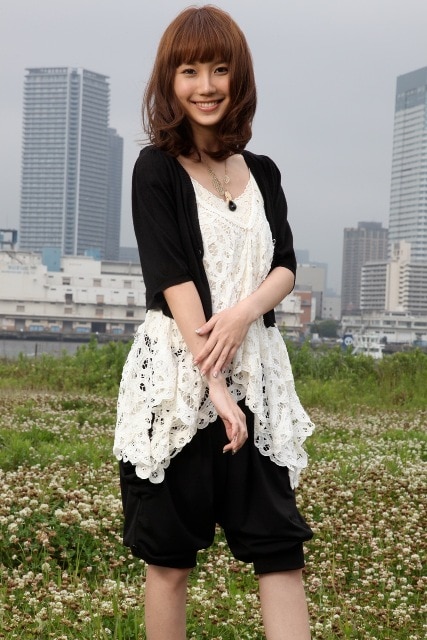 Sweet Vacationは7月14日に2ndフルアルバム「Re; 未来派宣言」をリリース。