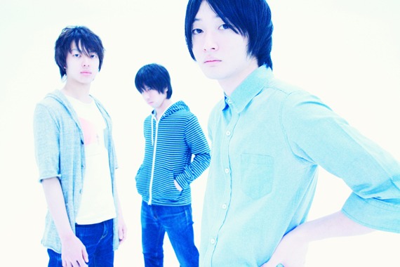7月、8月は都内や横浜で行われるライブイベントに出演するAny。スケジュールはオフィシャルサイトで確認を。