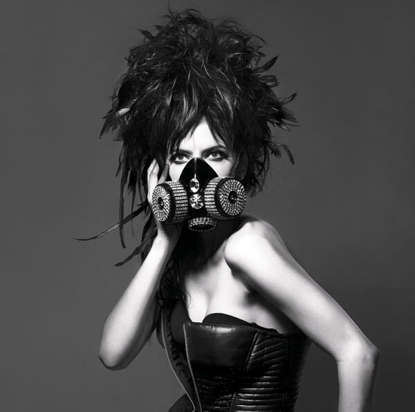 シングル「SHIVER」初回限定盤ジャケット