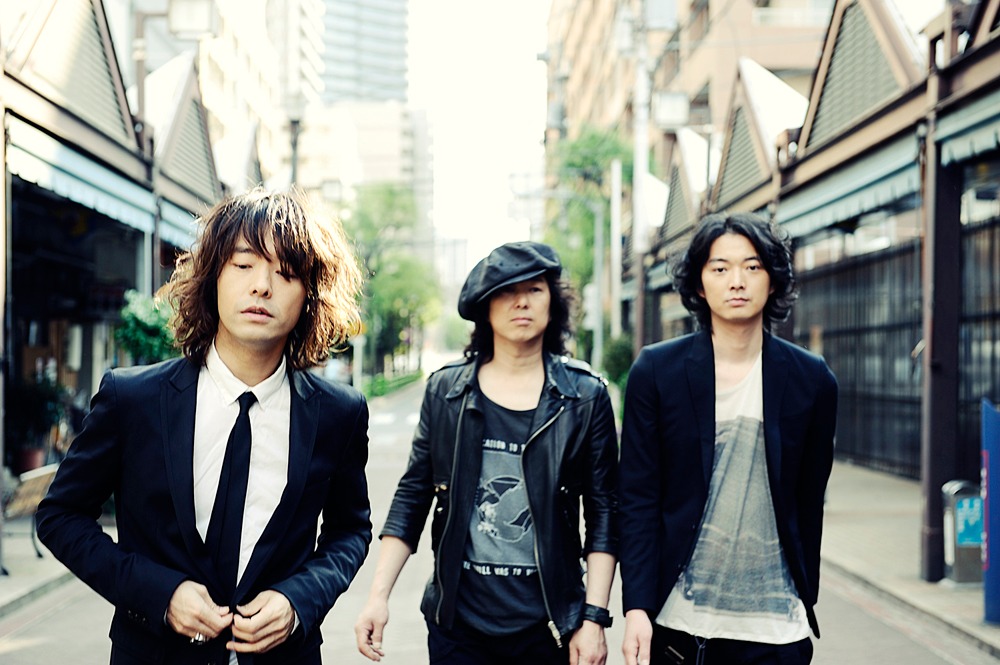 和田唱（Vo.G）は自身のTwitterアカウント（@sho_wada）にて今回のコラボを発表。菅原とのツーショット写真も公開している。