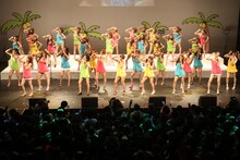 最終的に、川村えなを射殺したのは「ちょいとマスカット！」の小林プロデューサーであることが判明。コンサート中には小林プロデューサーが「デトロイト・メタル・シティ」のヨハネ・クラウザーII世の衣装＆メイクで、セグウェイに乗ってステージ登場するハプニングもあった。