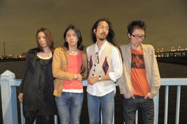 2010年は相対的世界崩壊元年、NIRL GIRLデビュー作完成