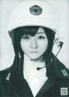 「三億円少女」は昭和43年（1968年）に東京都府中市で発生した窃盗事件「3億円事件」をモチーフにした舞台。キービジュアルはBerryz工房メンバー7人の顔パーツを使ってモンタージュ化したもの。