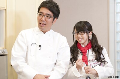 シーズン4のVol.1・2で名コンビぶりを見せたおぎやはぎ・小木（写真左）と峯岸（右）。小木は峯岸を気に入ったというが、その理由も番組内で明かされる。