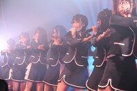 チームS 3rd公演「制服の芽」の様子