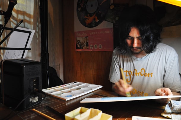 描くうすた京介。(C)雨宮透貴