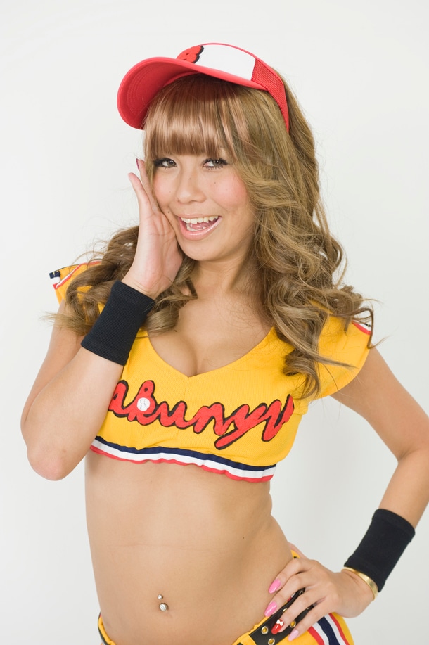 爆乳甲子園キャッチャーMAO。背番号2。