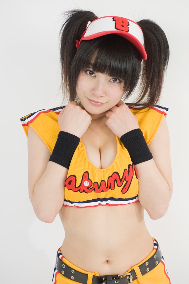爆乳甲子園ショート春野恵。背番号6。