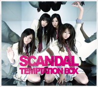 SCANDALは8月11日に2ndアルバム「TEMPTATION BOX」（写真）をリリース。