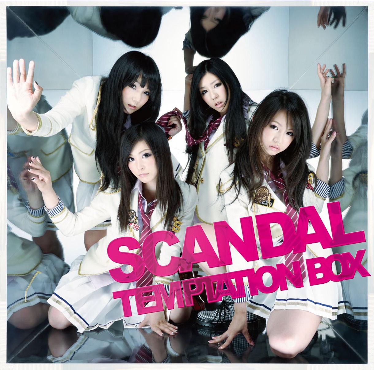 2ndアルバム「TEMPTATION BOX」通常盤ジャケット