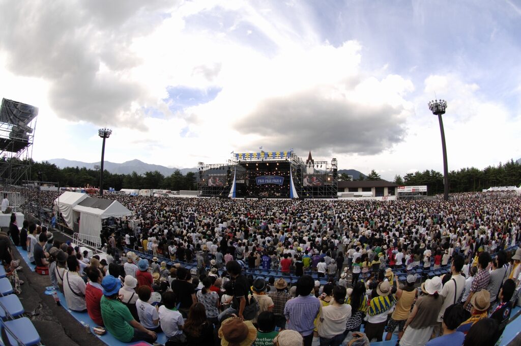 1万6000人集結 興奮と感動に満ちた フジフジ富士q 音楽ナタリー