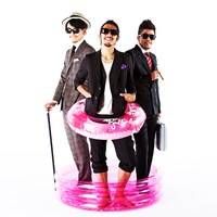 今回、これまで発表した「サンオイル」「宇宙ハワイ」などの夏ソングを超える1曲を作りたいという願いが実現したアルファ。