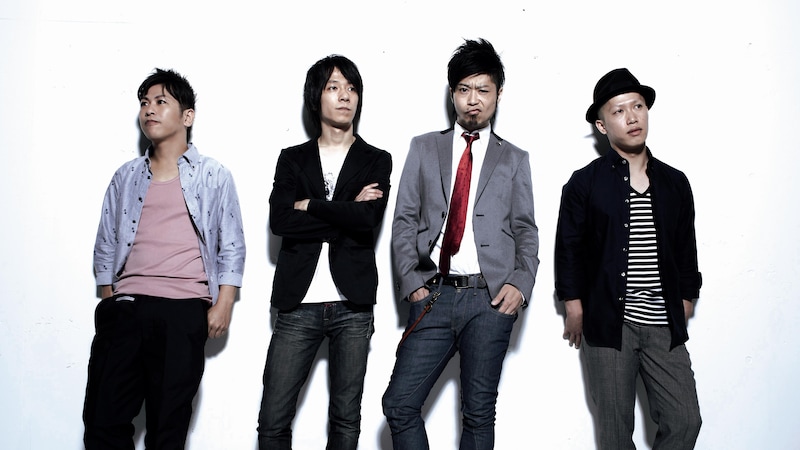 THE イナズマ戦隊は、フェス直後の9月22日にニューアルバム「未来の地図」をリリース。