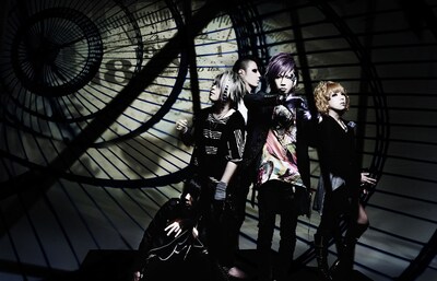 写真右から2番目がジュンノ。