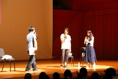 東京・杉並公会堂大ホールで発売記念イベントで行われたCD発売記念イベントの模様。