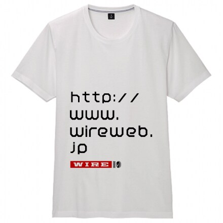 Tシャツのボディの色も数色展開。男性用・女性用は色が異なるので、購入を考えている人はWIREオフィシャルサイトでチェックを(写真はWIREモデルの白)。