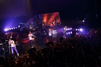 「"Journey" Tour 2010」の模様。