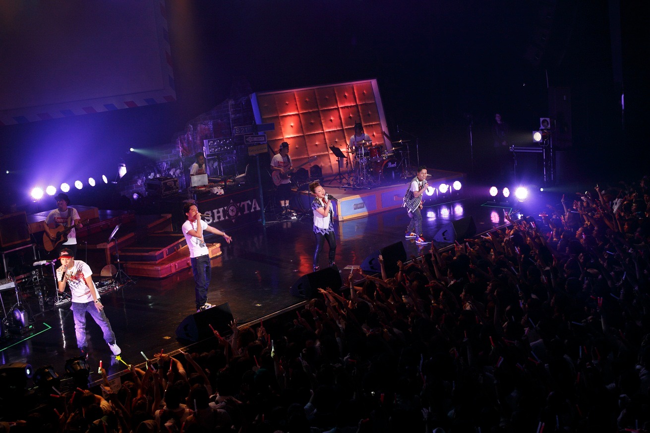 「"Journey" Tour 2010」の模様。
