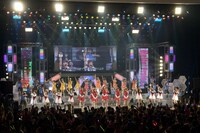 モーニング娘。、Berryz工房、℃-ute、真野恵里菜、スマイレージにハロプロエッグ選抜メンバーを加えた総勢46名が登場した「Hello! Project 2010 SUMMER～ファンコラ！～渋谷場所・夜～」。