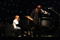 「OTAKON 2010」でのライブの様子