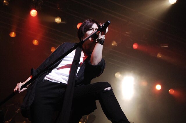 写真は8月2日「SCUBER DIVE 10～渋谷が大変」Shibuya O-EASTの様子。