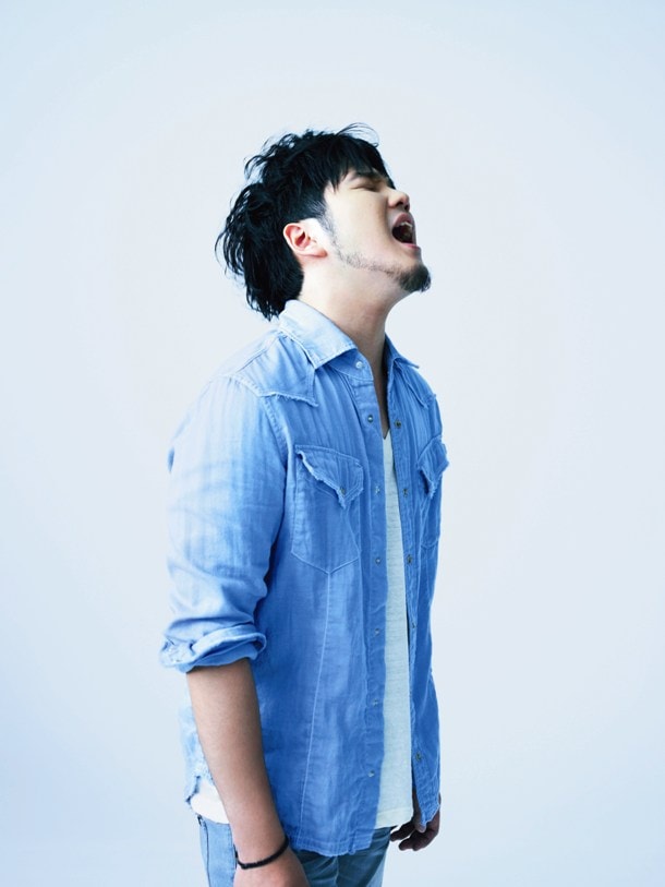 2カ月連続のシングルリリース後、10月には待望のフルアルバムを発売予定。こちらについての詳細は後日発表される。