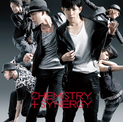 写真は「Shawty」初回限定盤ジャケット。