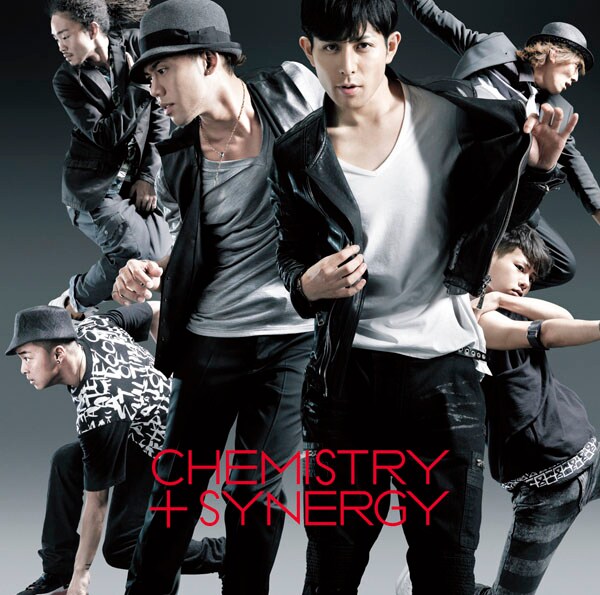 写真は「Shawty」初回限定盤ジャケット。